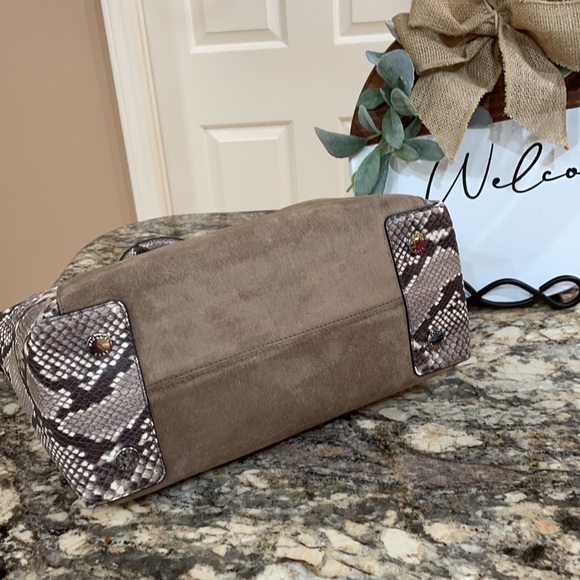 Michael Kors Large Leather Satchel - Picture 3 of 4